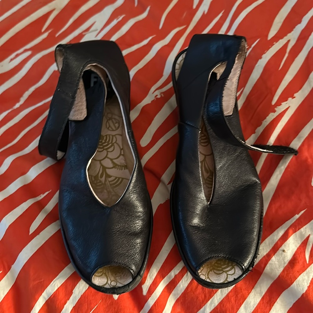 Black Fly London Sandals.